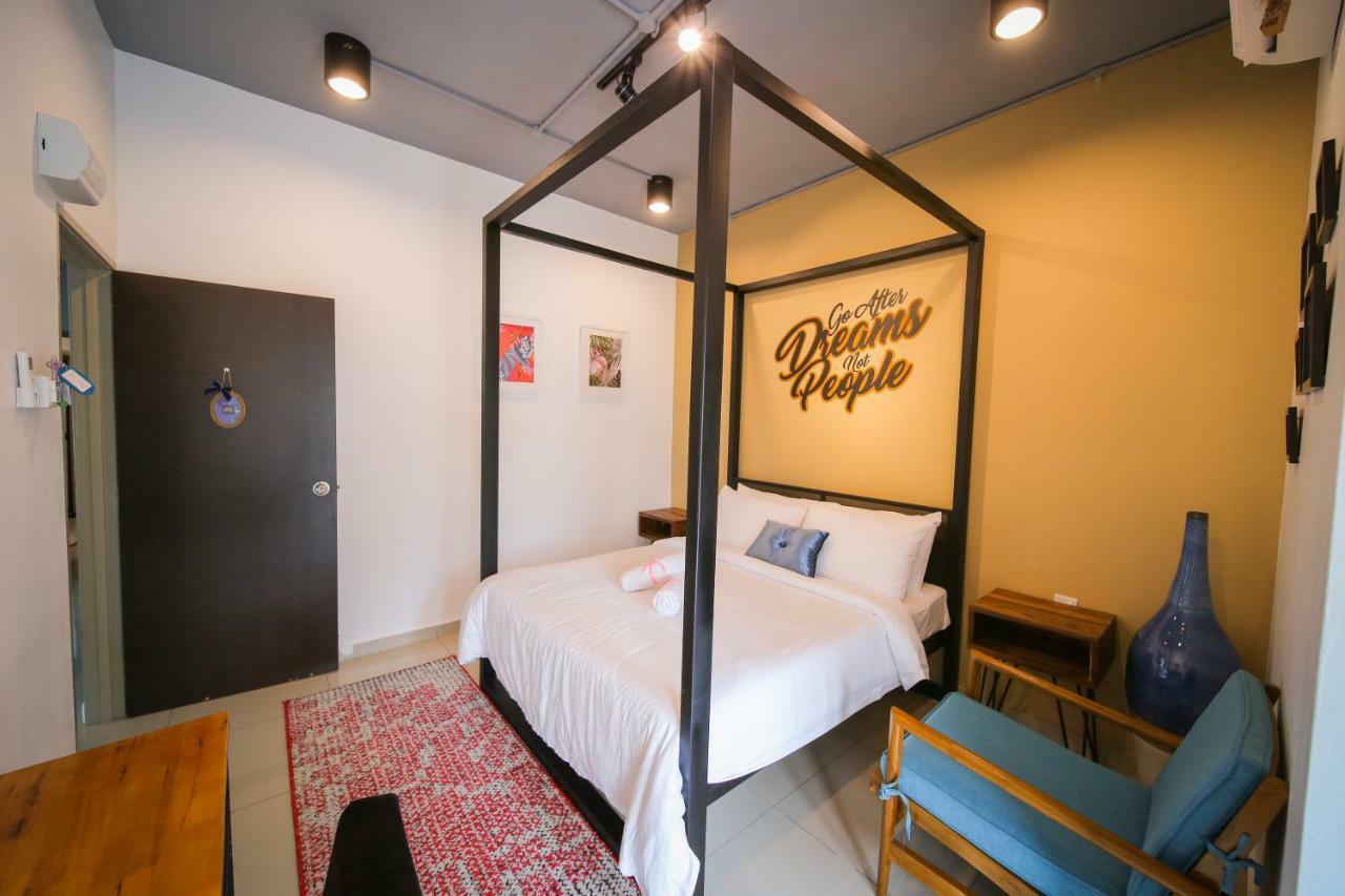 The Best Hotel In Bayan Lepas - The Lov Penang Εξωτερικό φωτογραφία