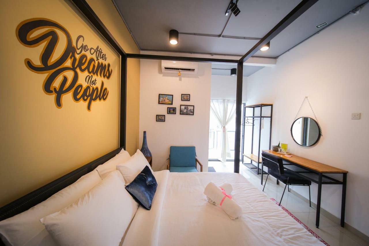 The Best Hotel In Bayan Lepas - The Lov Penang Εξωτερικό φωτογραφία